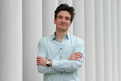 Photo of Jonathan Feldstein