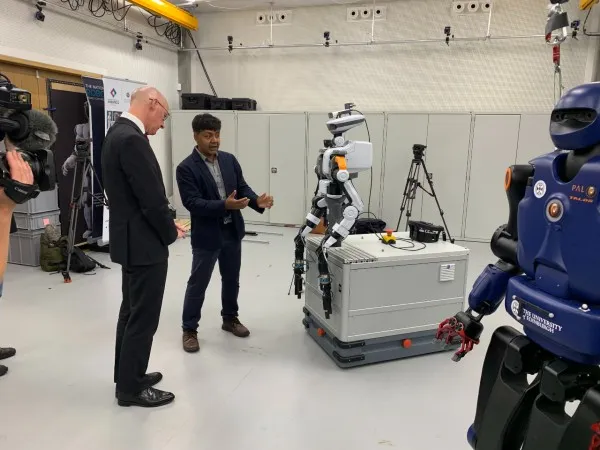 EVA robotic platform