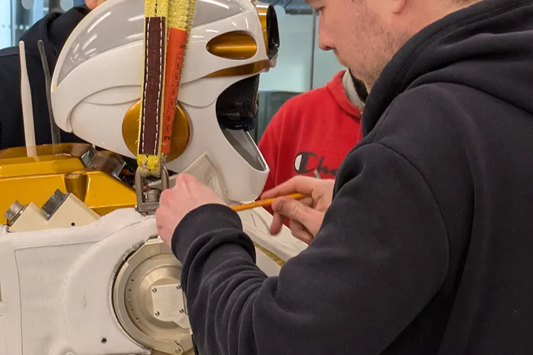 Farewell Valkyrie - Valkyrie being dismantled