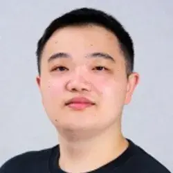 Wenyu Huang Photo
