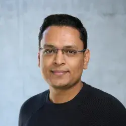 Rohit Saxena Photo