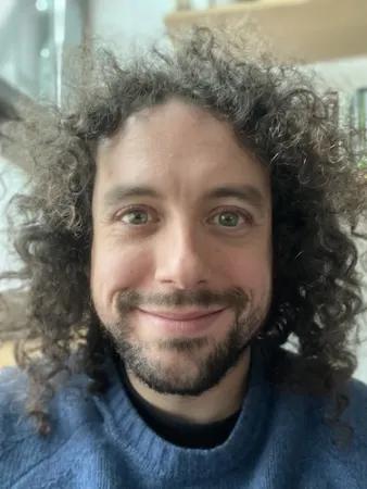 Elliot J. Crowley Photo