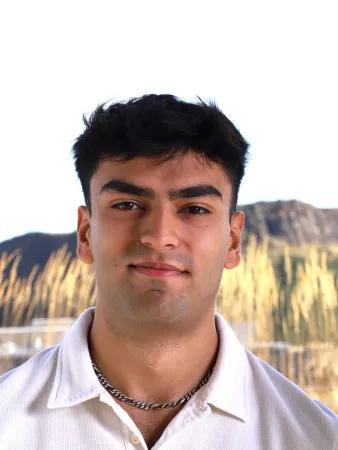 Benjamin Sanati Photo